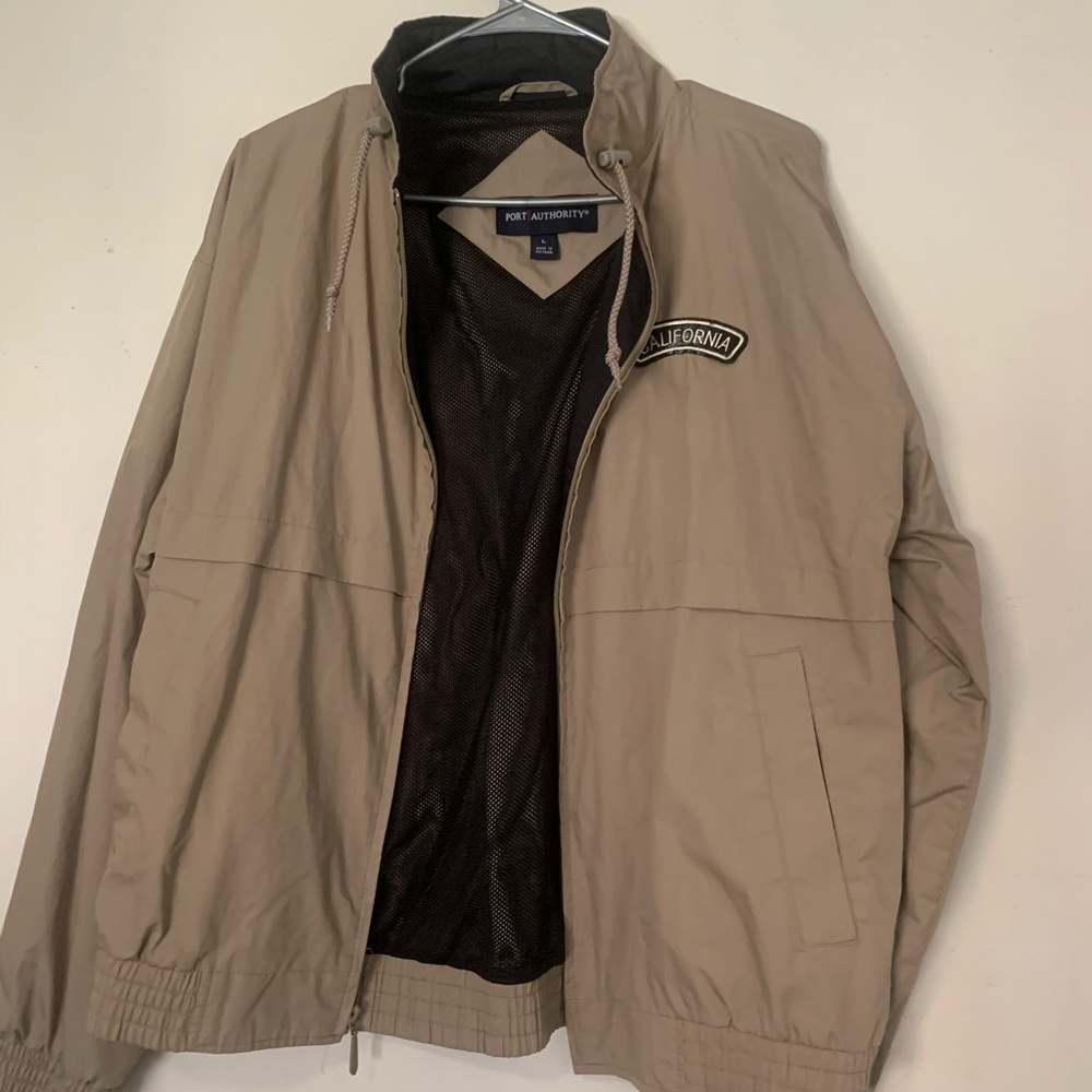 Wind breaker jacket size large